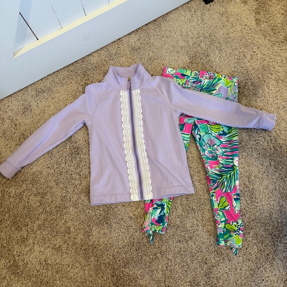 Lilly Pulitzer Lavender Popover with Maia Early Bloomer Leggings size large
